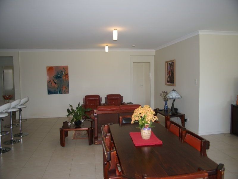 33 Palm Street, Maleny QLD 4552