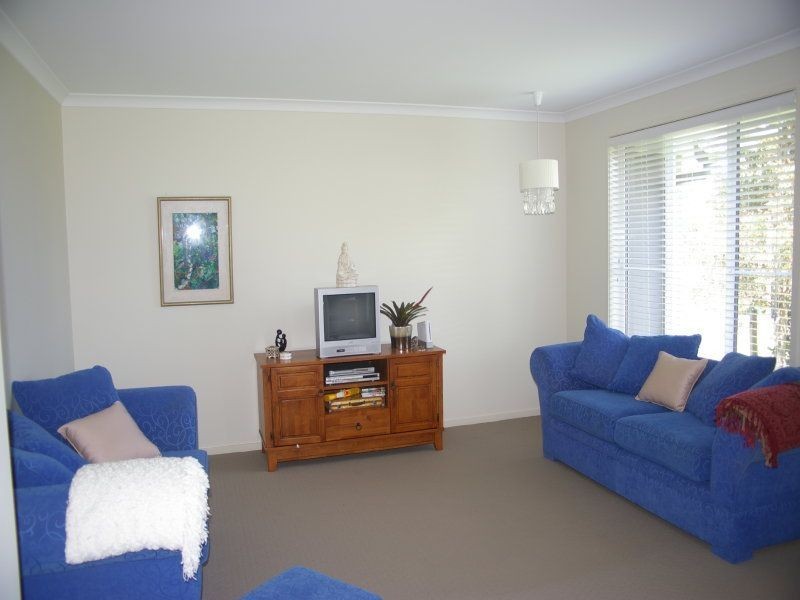 33 Palm Street, Maleny QLD 4552