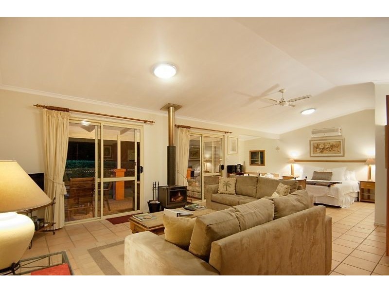 23 Sinclairs Lane, Maleny QLD 4552