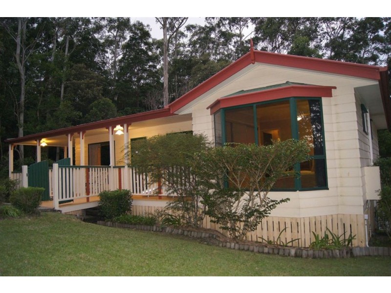19 Maroochy Spring Drive, Dulong QLD 4560