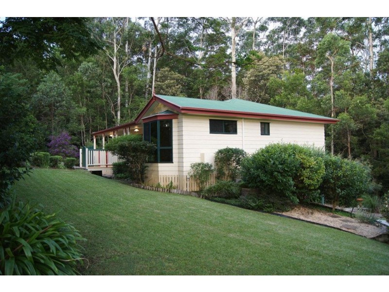 19 Maroochy Spring Drive, Dulong QLD 4560