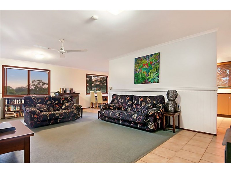 43 Post Office Road, Mapleton QLD 4560