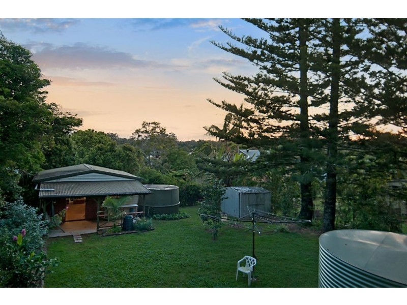 43 Post Office Road, Mapleton QLD 4560
