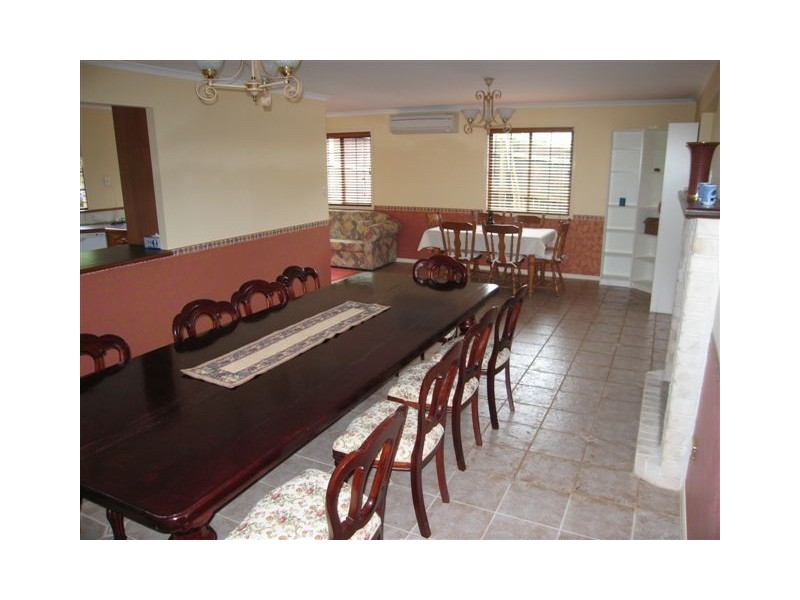 16-18 Warruga Street, Mapleton QLD 4560