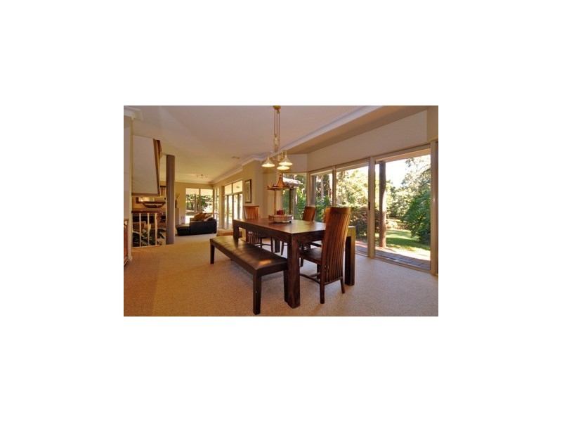 1 Glen Eden Ct, Flaxton QLD 4560