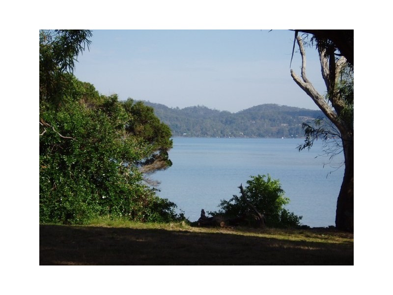 202 Paper Beach Road, Swan Point TAS 7275