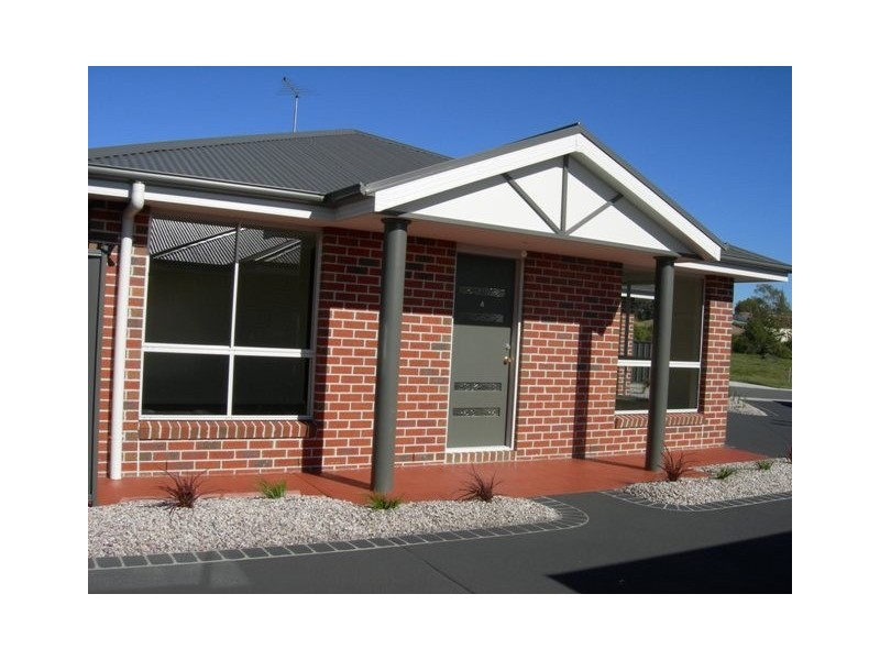 4/13 Lauren Court, Exeter TAS 7275