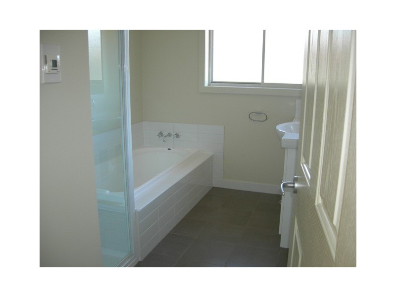 4/13 Lauren Court, Exeter TAS 7275