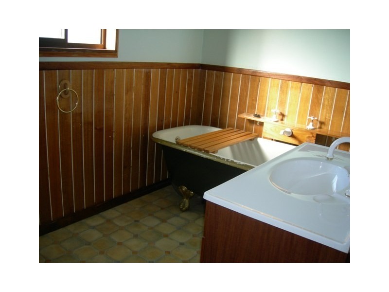 125 Gravelly Beach Rd, Blackwall TAS 7275