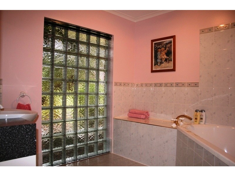 9 Pleasant Hills Drive, Grindelwald TAS 7277