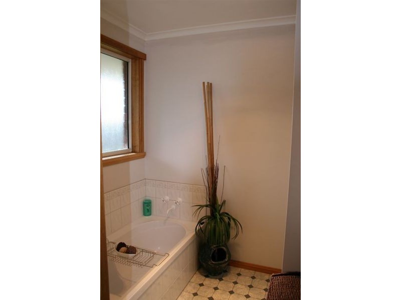 20 Archer Street, Beaconsfield TAS 7270