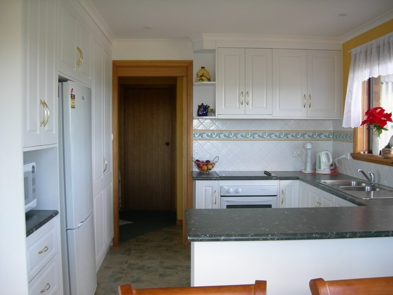 2 Ernest Street, Beauty Point TAS 7270