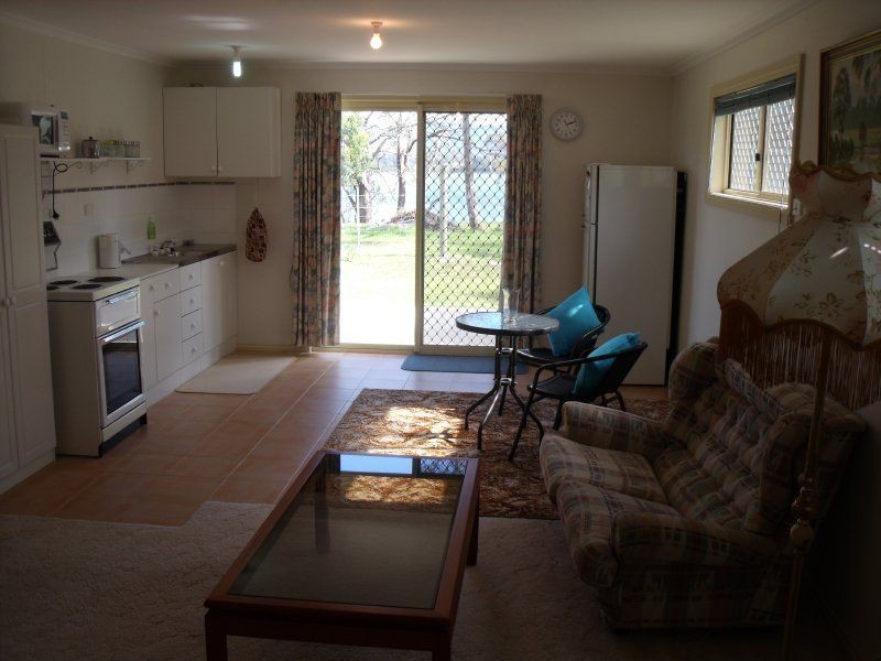 2 anchorage court, Clarence Point TAS 7270