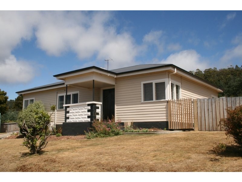 48 High Street, Beaconsfield TAS 7270