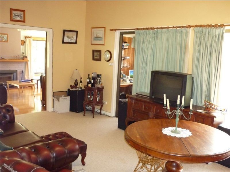 34 Calverts Lane, Gravelly Beach TAS 7276