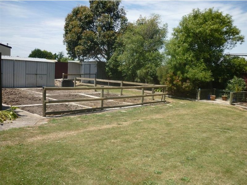 55 Shaw St, Beaconsfield TAS 7270