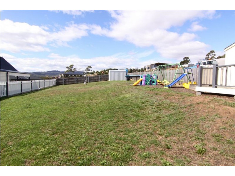 24 Tanner Drive, Legana TAS 7277