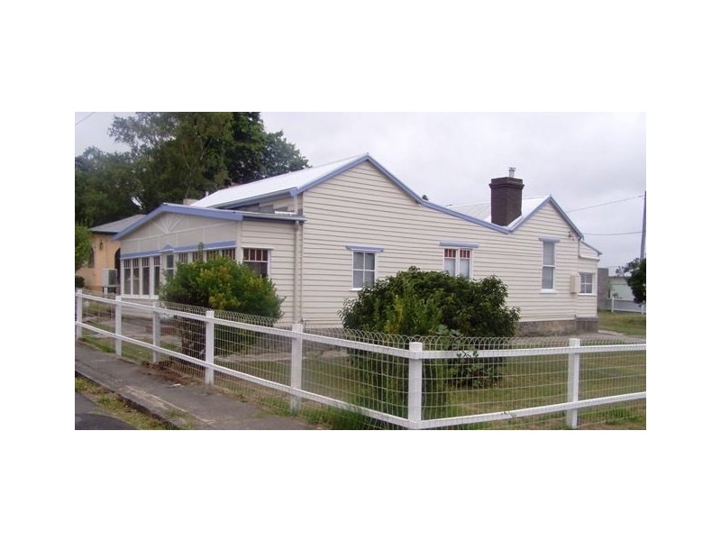 12 Margaret St, Beaconsfield TAS 7270