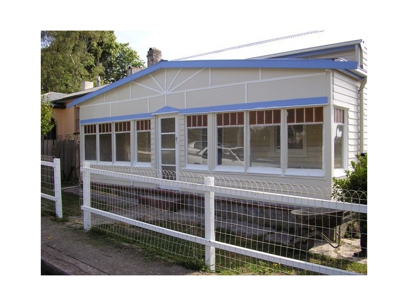 12 Margaret St, Beaconsfield TAS 7270