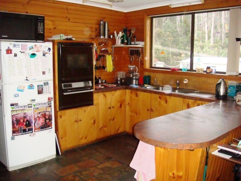 359 Priestleys Lane, Birralee TAS 7303