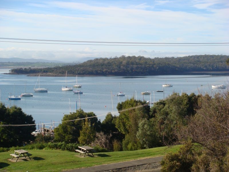 91 Flinders Street, Beauty Point TAS 7270