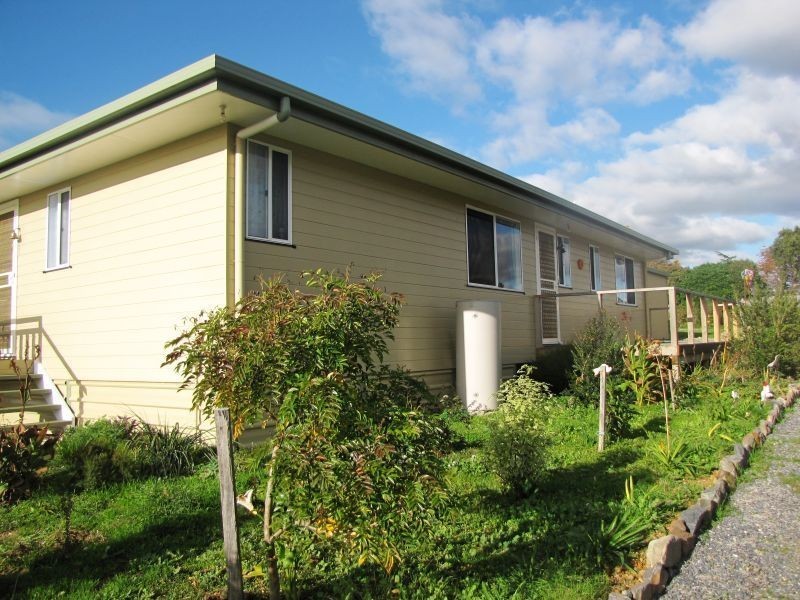 33B Crowther Street, Beaconsfield TAS 7270