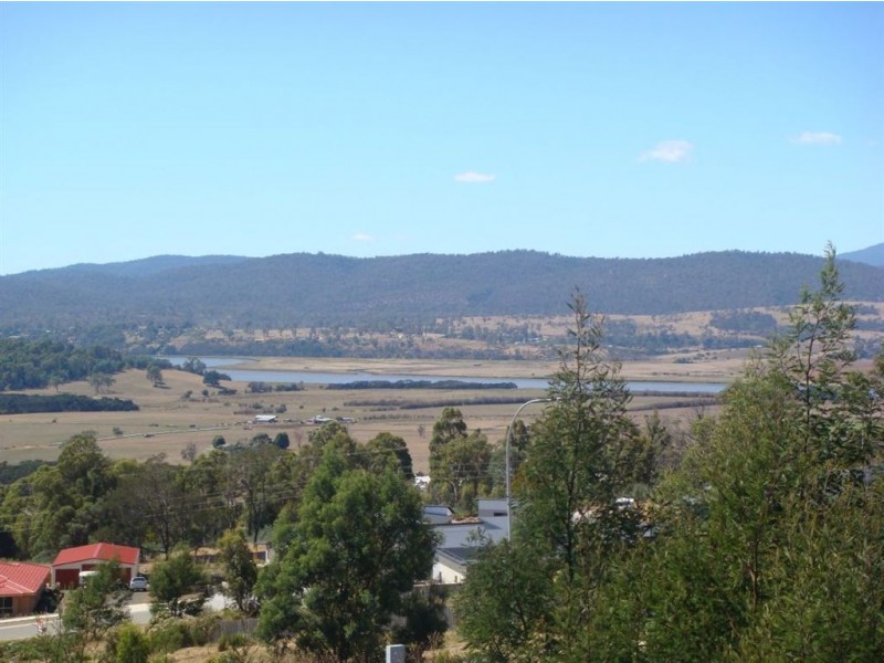 125 Avraam Court, Legana TAS 7277