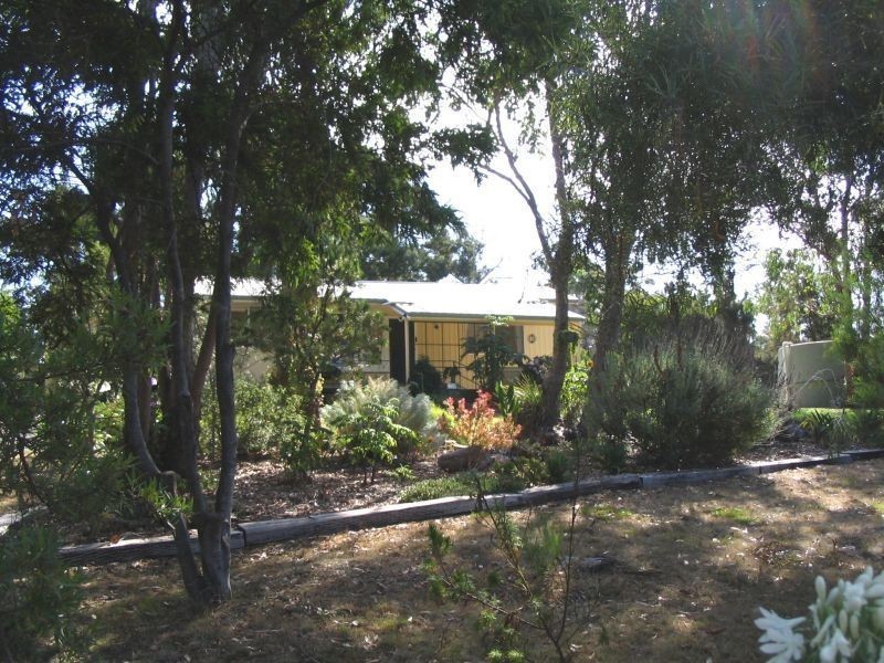 104 Sunset Boulevard, Clarence Point TAS 7270