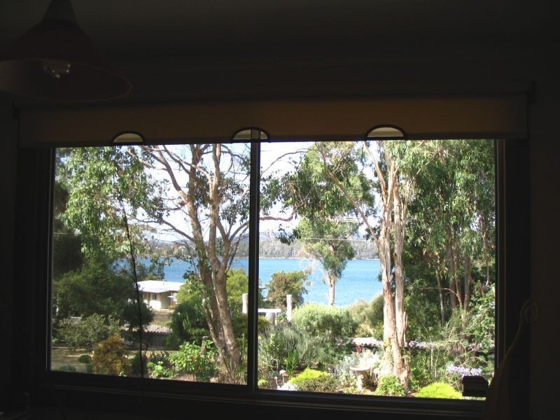 104 Sunset Boulevard, Clarence Point TAS 7270