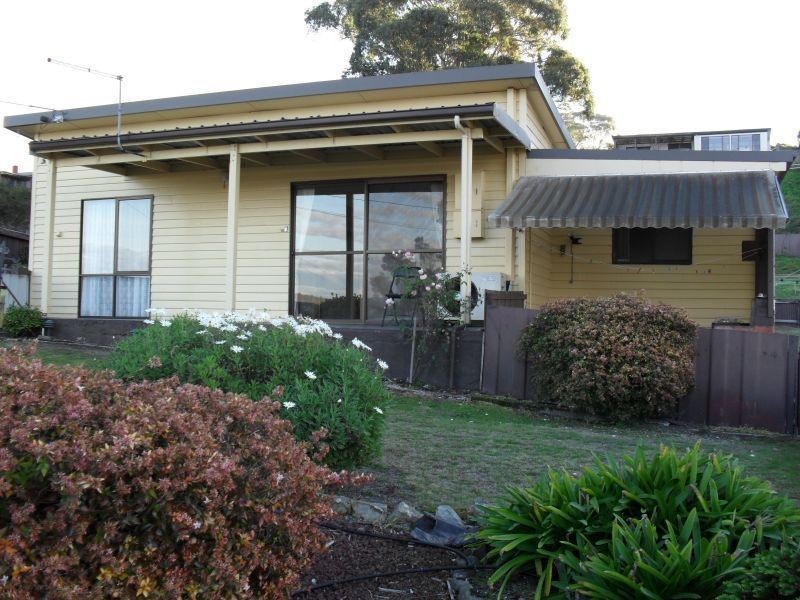 9 Clarke Street, Beauty Point TAS 7270