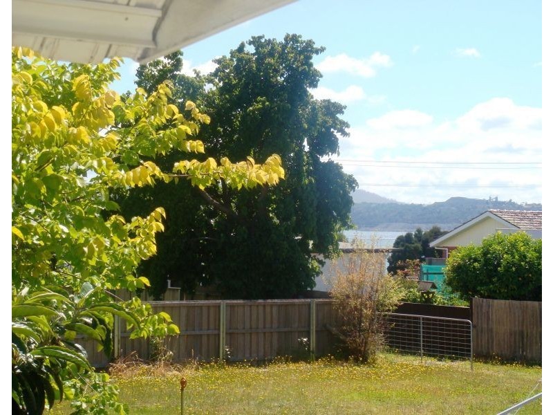 14 Scott Street, Beauty Point TAS 7270