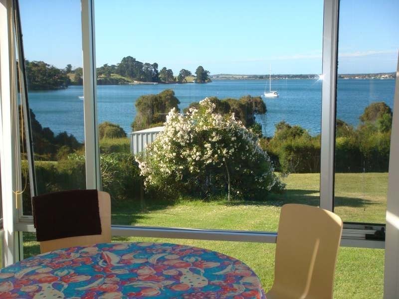71 Sunset Boulevard, Clarence Point TAS 7270