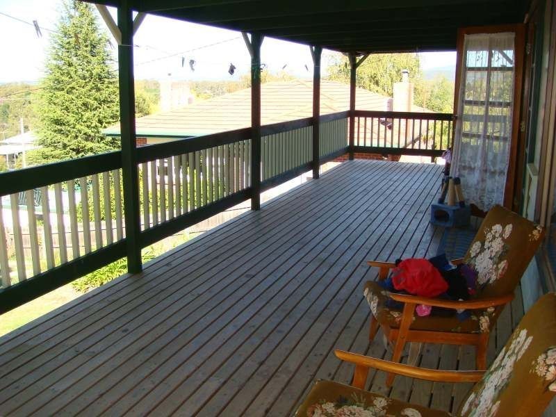 3 Robert Street South, Beauty Point TAS 7270