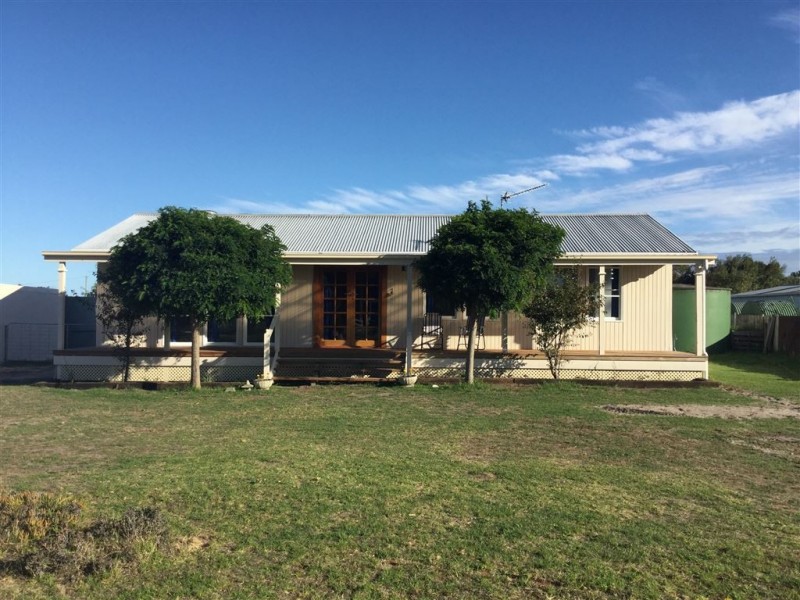 14 New Road, Kelso TAS 7270