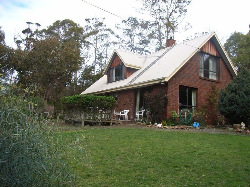 75 Gatenbys Road, Gravelly Beach TAS 7276