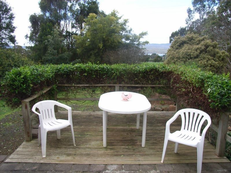 75 Gatenbys Road, Gravelly Beach TAS 7276