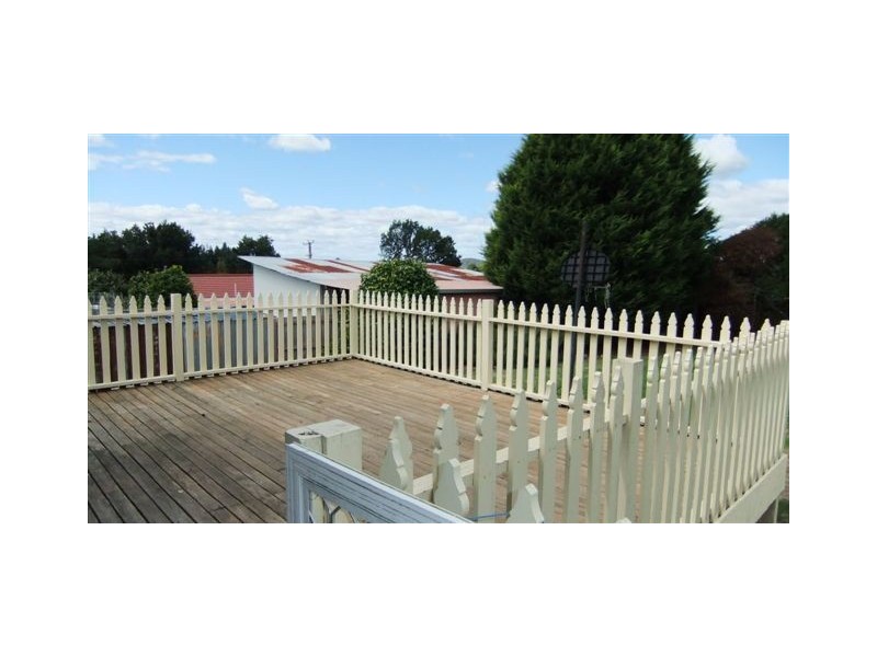 1 Bernard Street, Beaconsfield TAS 7270