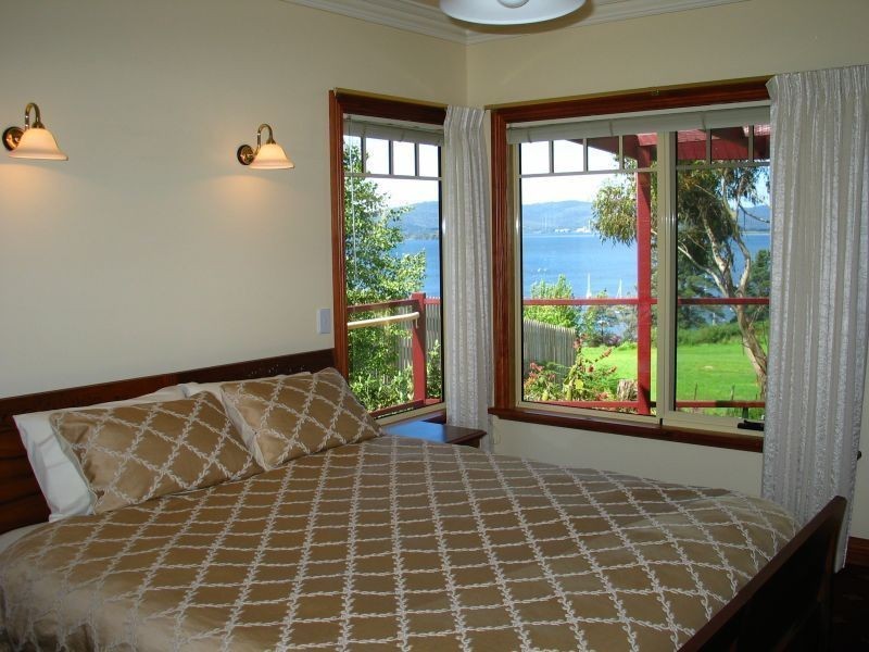 77 Flinders, Beauty Point TAS 7270