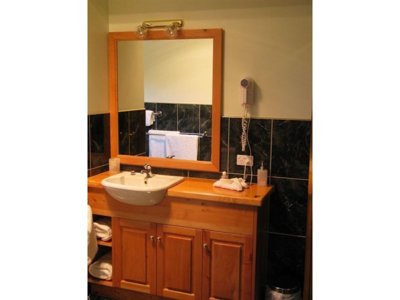 77 Flinders, Beauty Point TAS 7270