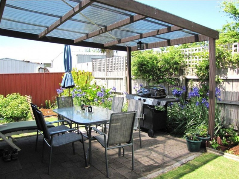 2/15 Beatty Street, Beauty Point TAS 7270