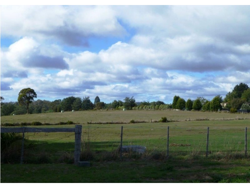 1 Dally Street, Beaconsfield TAS 7270