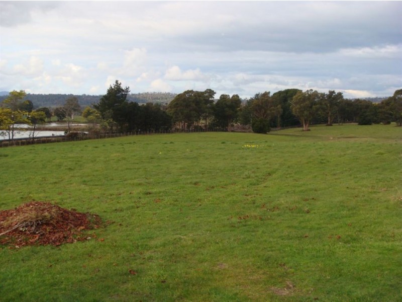 1 Dally Street, Beaconsfield TAS 7270