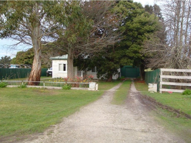1 Dally Street, Beaconsfield TAS 7270