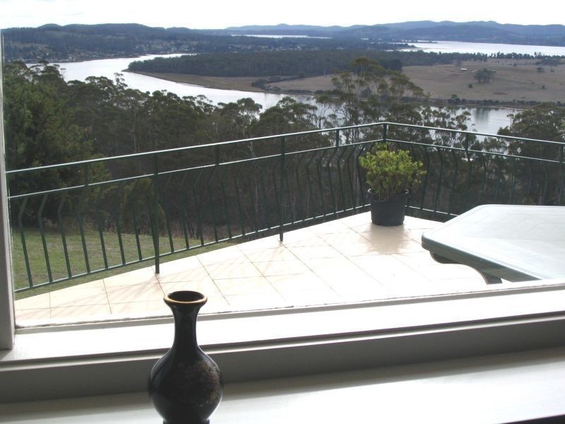 1824 West Tamar Highway, Rosevears TAS 7277