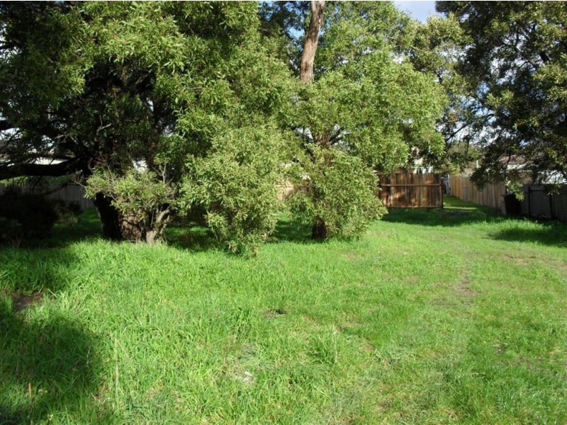 17 Ernest Street, Beauty Point TAS 7270
