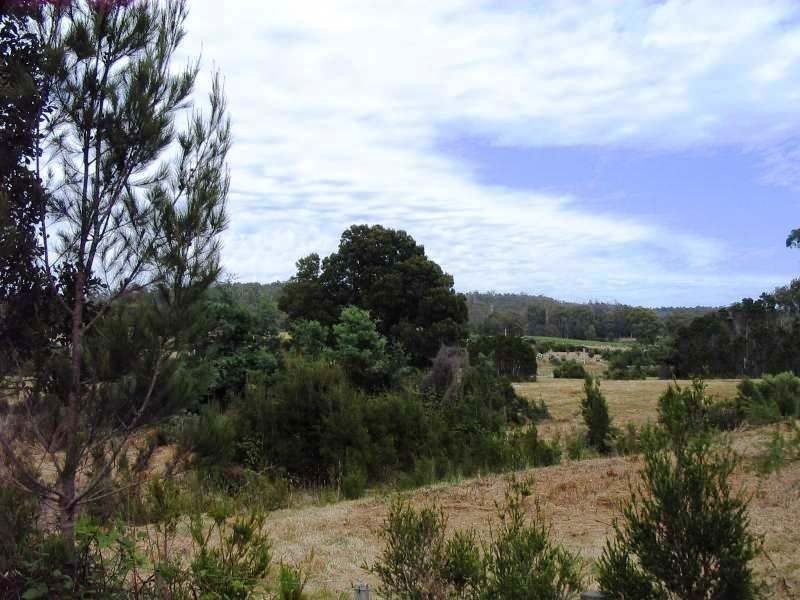 25 Paper Beach Road, Swan Point TAS 7275