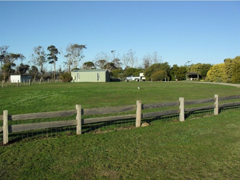 16 Brodies Road, Rowella TAS 7270