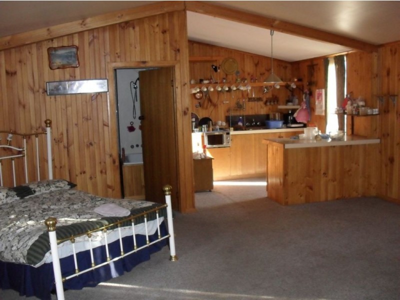 16 Brodies Road, Rowella TAS 7270
