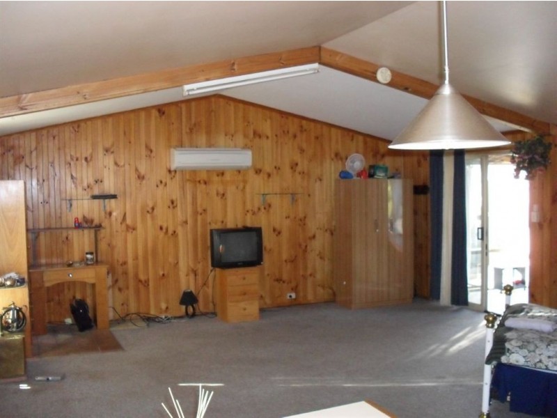 16 Brodies Road, Rowella TAS 7270