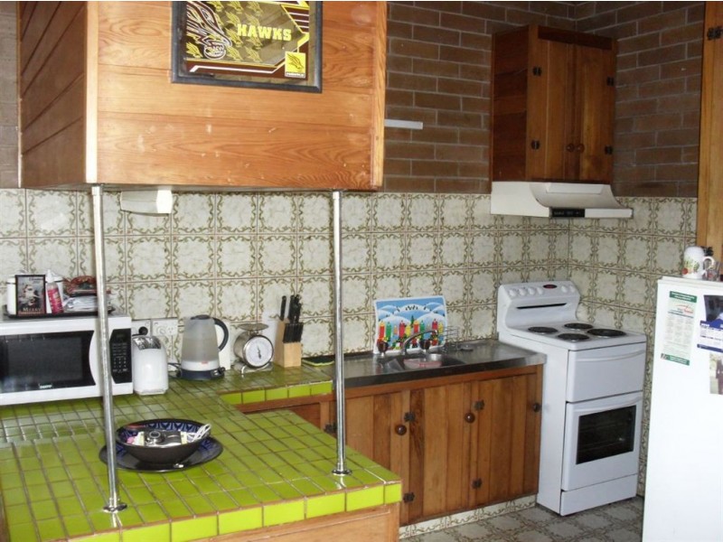 18 Napier Street, Beauty Point TAS 7270